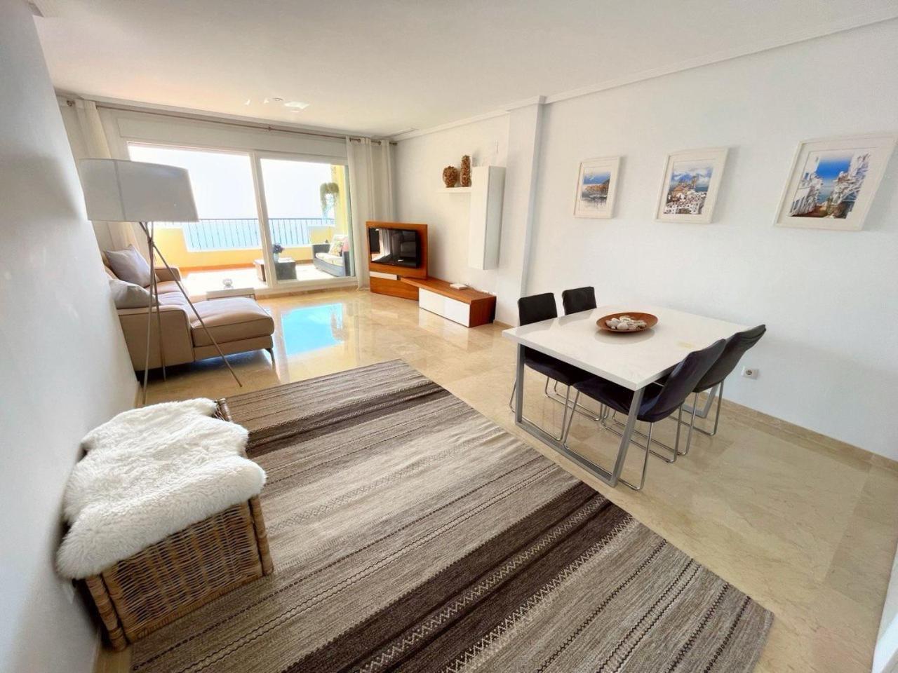 Апартаменти Apartamento En Mascarat Beach, Urb Oasis Beach 1 Алтеа Екстер'єр фото